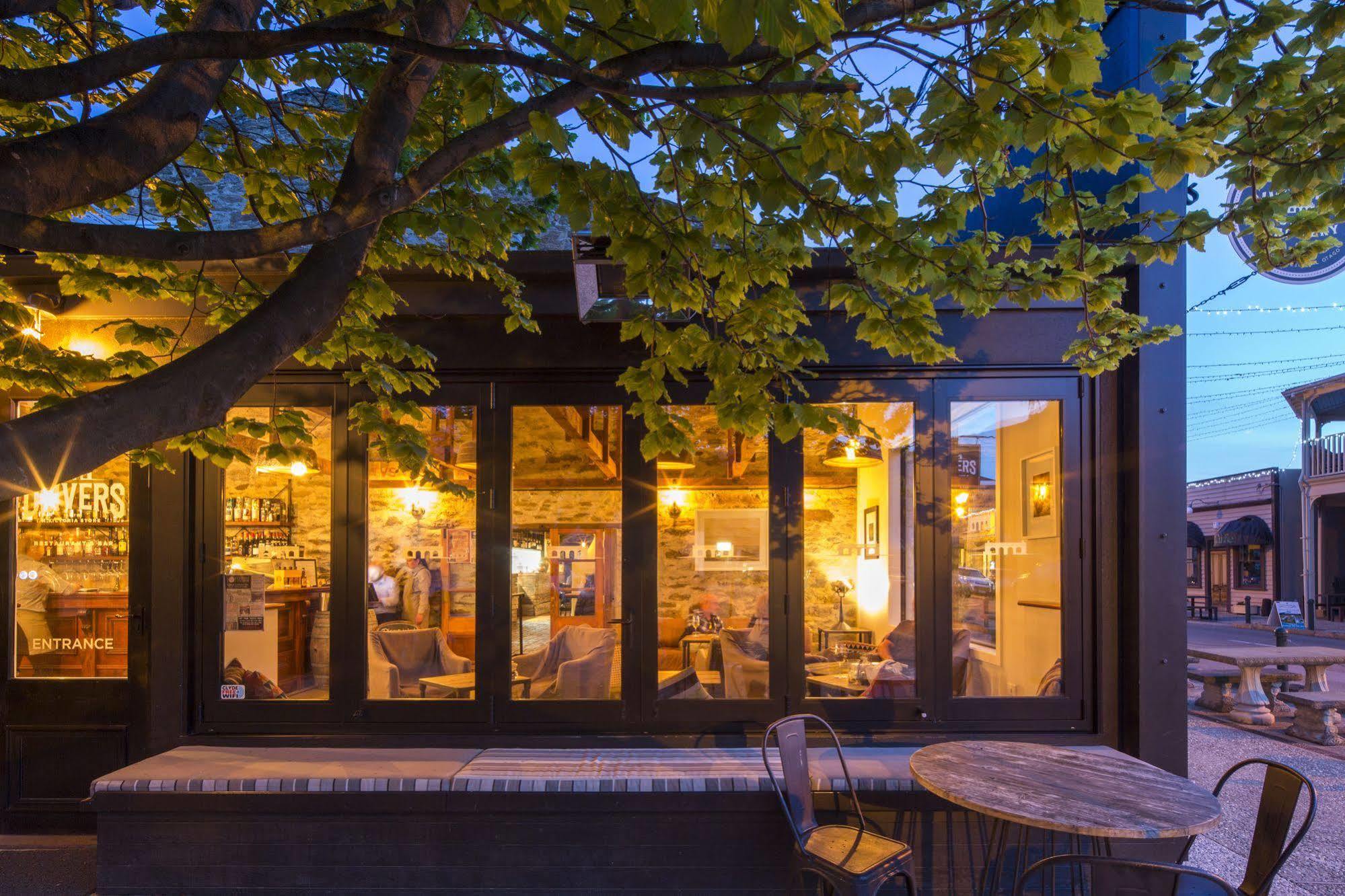 Olivers Central Otago Клайд Екстериор снимка